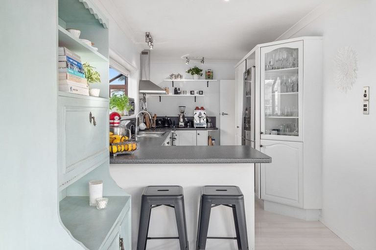 Photo of property in 15a Gordon Road, Mount Maunganui, 3116