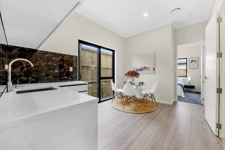 Photo of property in 4 Knockanara Drive, Flat Bush, Auckland, 2019