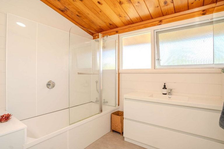 Photo of property in 44 Mission Road, Kerikeri, 0230