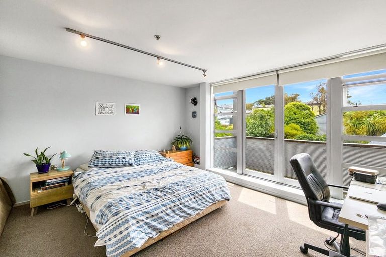 Photo of property in Vespa Apartments, 505/20 Hanson Street, Mount Cook, Wellington, 6021