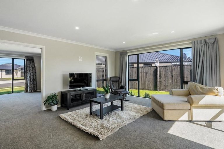 Photo of property in 130 Sutherland Drive, Kaiapoi, 7630