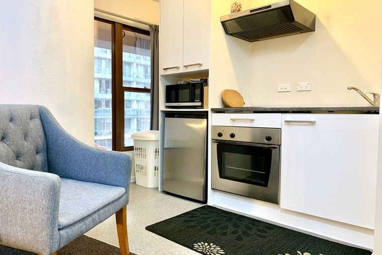 Photo of property in Orange Apartments/victoria Centr, 104/169 The Terrace, Wellington Central, Wellington, 6011