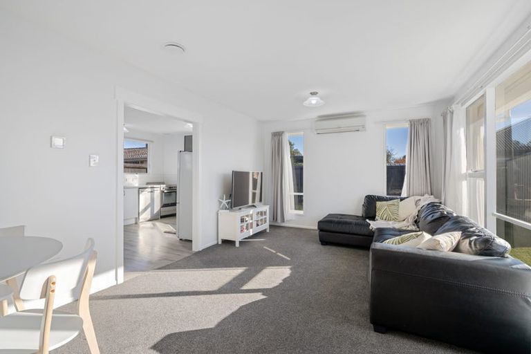 Photo of property in 2/161 Beach Road, North New Brighton, Christchurch, 8083