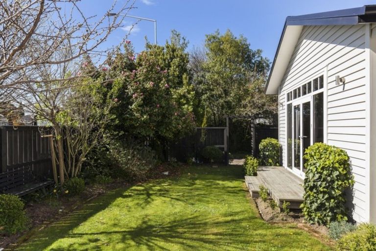Photo of property in 236 Innes Road, St Albans, Christchurch, 8052