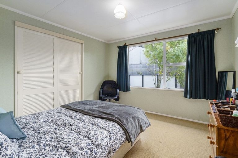Photo of property in 33 Somerset Crescent, Highbury, Palmerston North, 4412