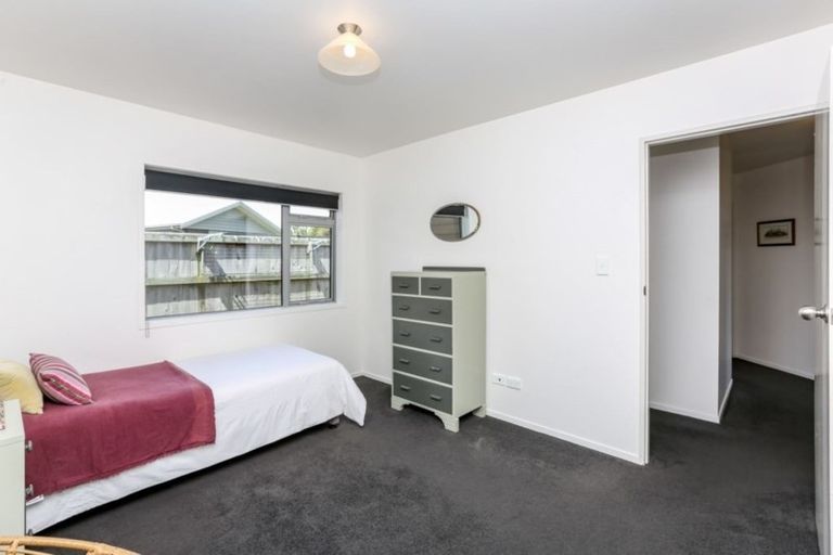 Photo of property in 9 Settlers Close, Whalers Gate, New Plymouth, 4310