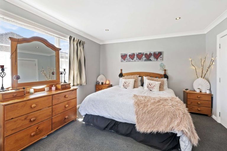 Photo of property in 9 Paisley Street, Levin, 5510
