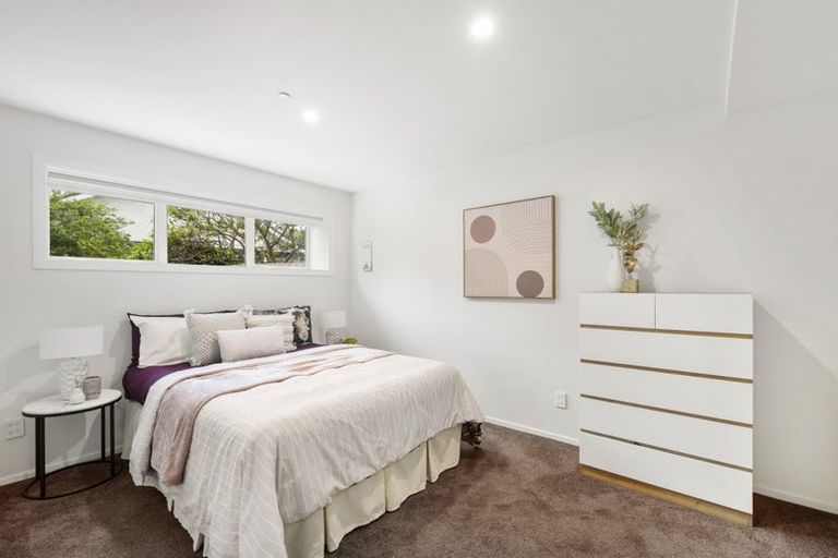 Photo of property in 1 Dover Street, Island Bay, Wellington, 6023