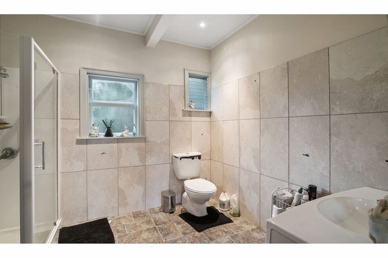 Photo of property in 141 Poranui Beach Road, Little River, 7591