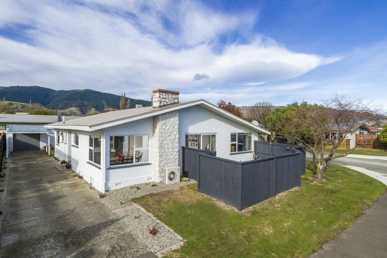 Photo of property in 57 Marlowe Street, Stoke, Nelson, 7011
