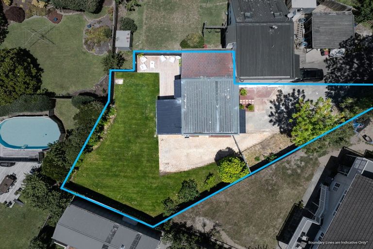 Photo of property in 2/26 Salem Place, Torbay, Auckland, 0630
