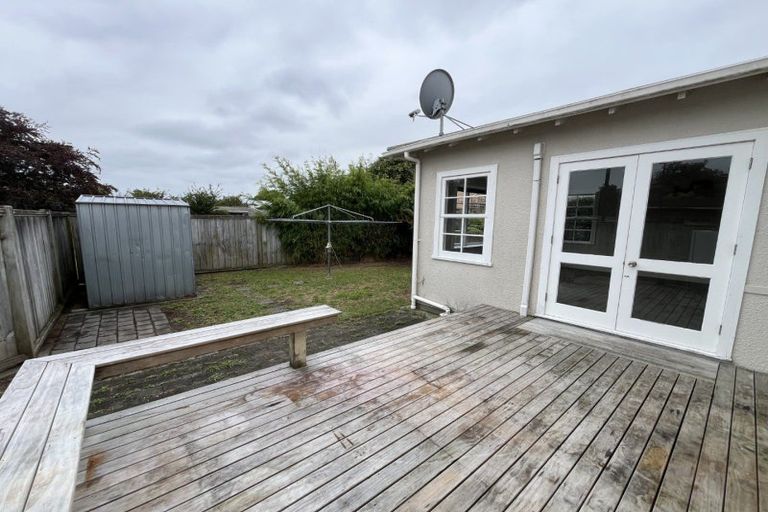 Photo of property in 411a Featherston Street, Palmerston North, 4414