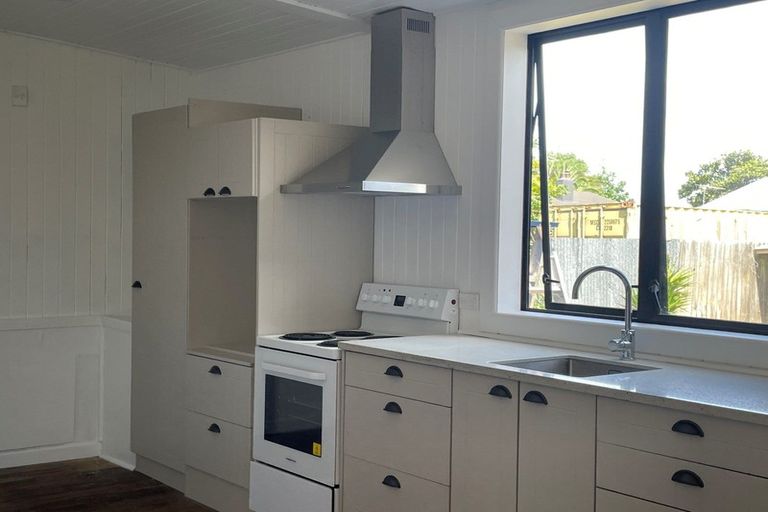 Photo of property in 2 Mackley Street, Wairoa, 4108