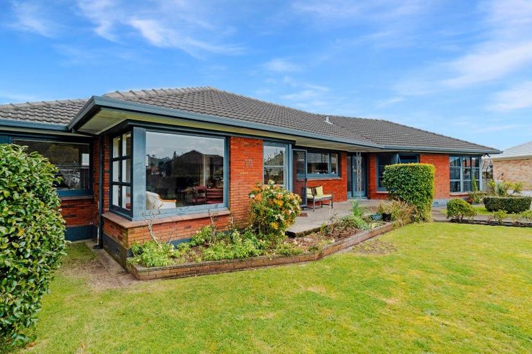 Photo of property in 10 Halberg Crescent, Whakatane, 3120
