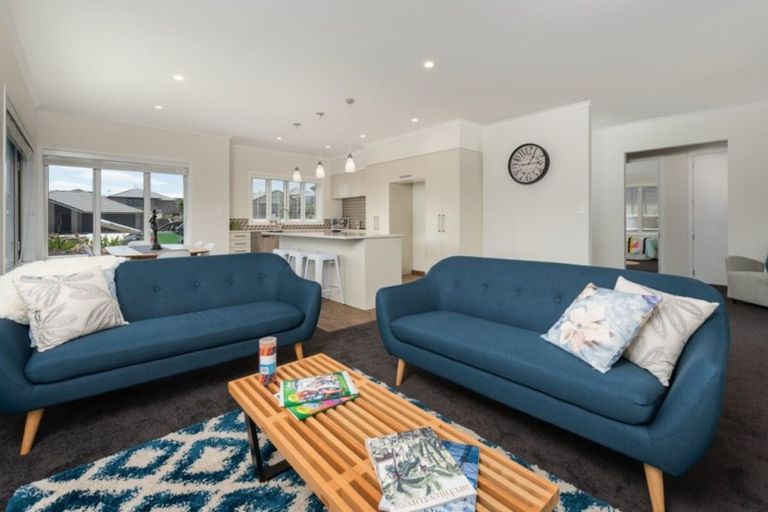 Photo of property in 320 Lakes Boulevard, Pyes Pa, Tauranga, 3112