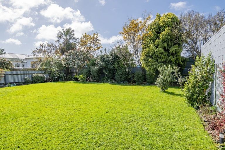 Photo of property in 24 Elizabeth Street, Levin, 5510