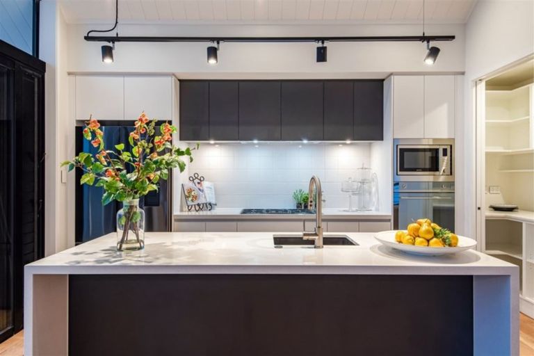 Photo of property in 13 Sunderland Avenue, Hobsonville, Auckland, 0616