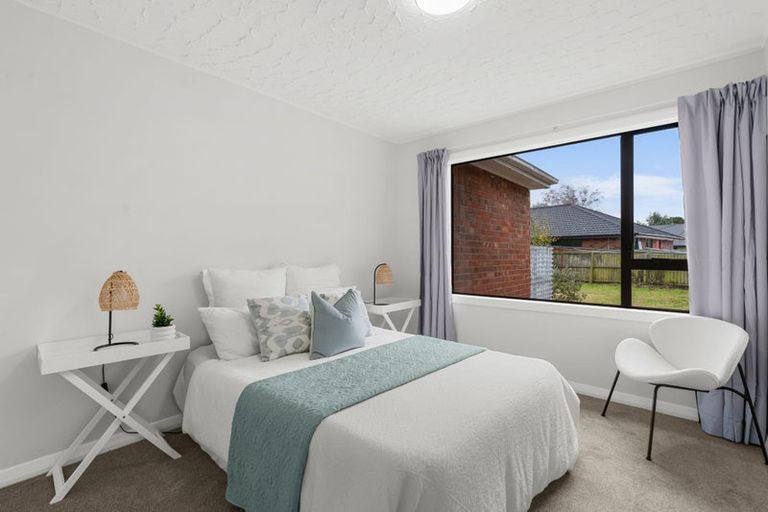 Photo of property in 6 Lyall Place, Bryndwr, Christchurch, 8053