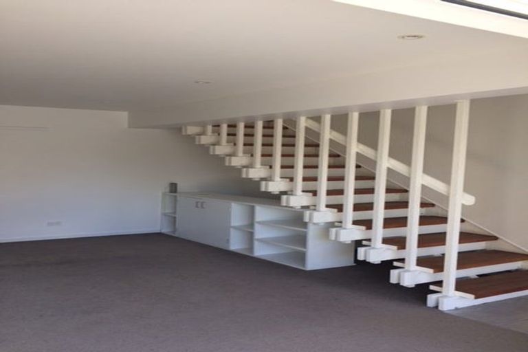 Photo of property in 92b Aikmans Road, Merivale, Christchurch, 8014