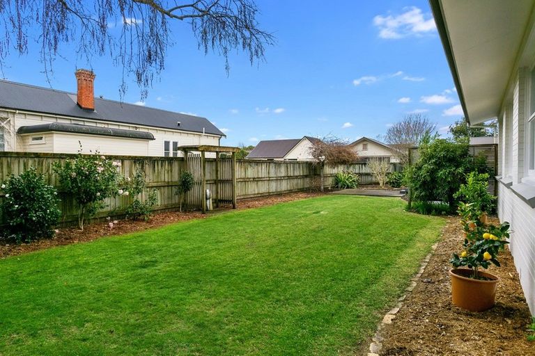 Photo of property in 13 Grey Street, Cambridge, 3434