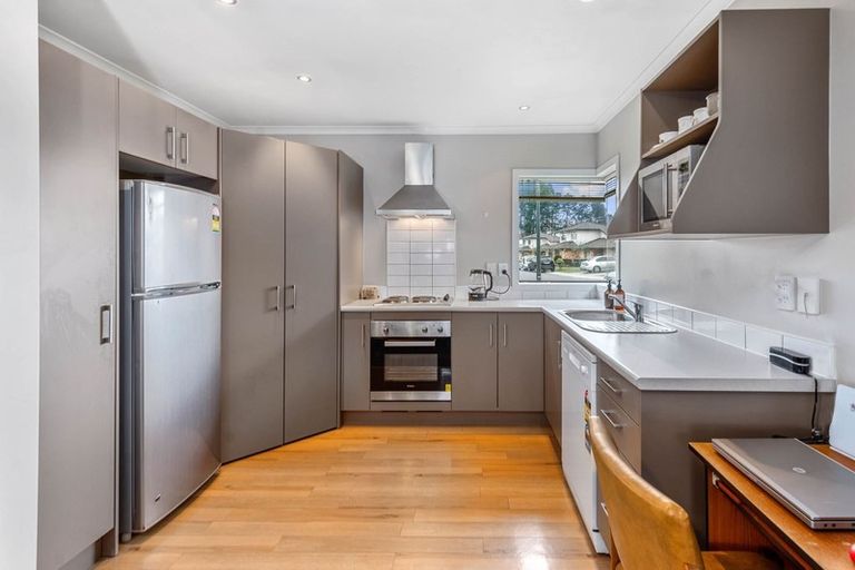 Photo of property in 43/64 Kawaha Point Road, Kawaha Point, Rotorua, 3010