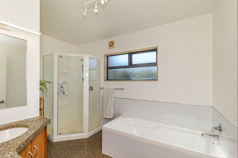 Photo of property in 523 Arapaepae Road, Ohau, Levin, 5570