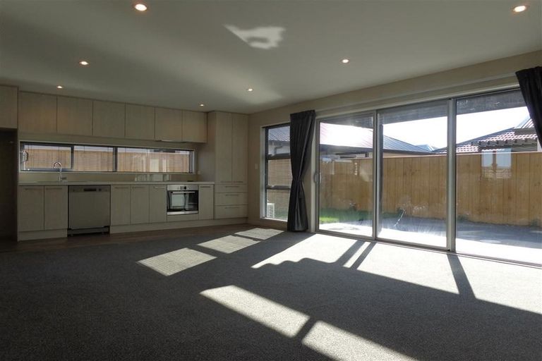 Photo of property in 19 Farnborough Way, Rolleston, 7615