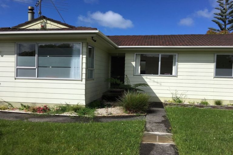 Photo of property in 61 Glenvar Road, Torbay, Auckland, 0630