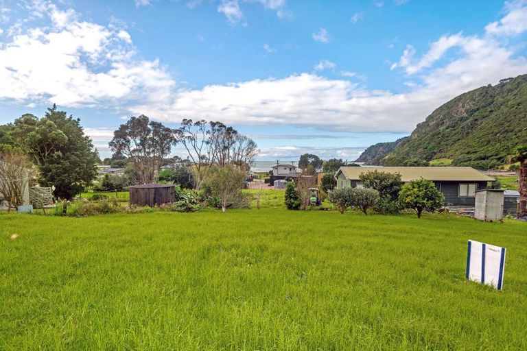 Photo of property in 10 Bolton Place, Hicks Bay, Tikitiki, 4087