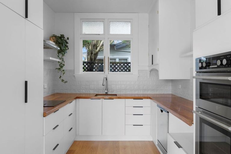 Photo of property in 12 Gosset Street, St Albans, Christchurch, 8014