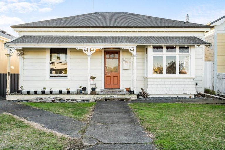 Photo of property in 5 Todd Street, Napier South, Napier, 4110