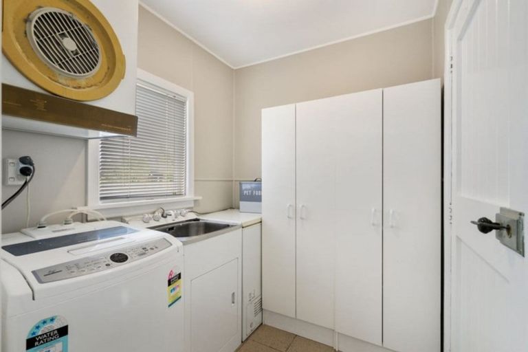 Photo of property in 166 Springs Road, Hornby, Christchurch, 8042