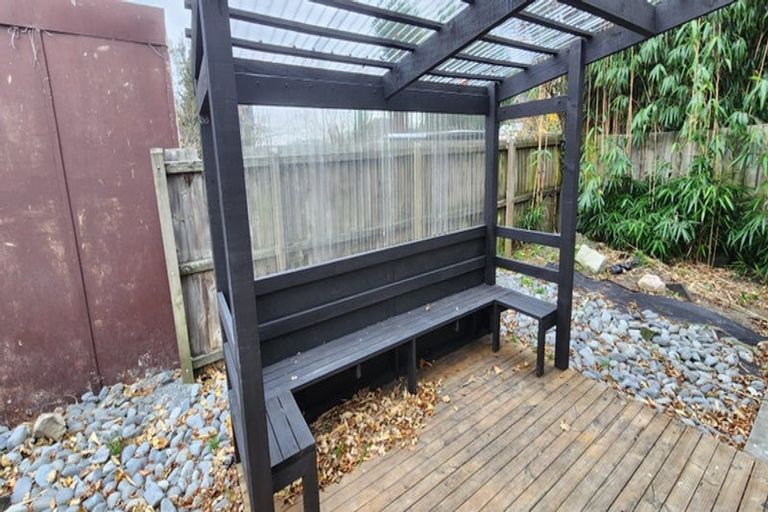 Photo of property in 82 Northcote Road, Northcote, Christchurch, 8052