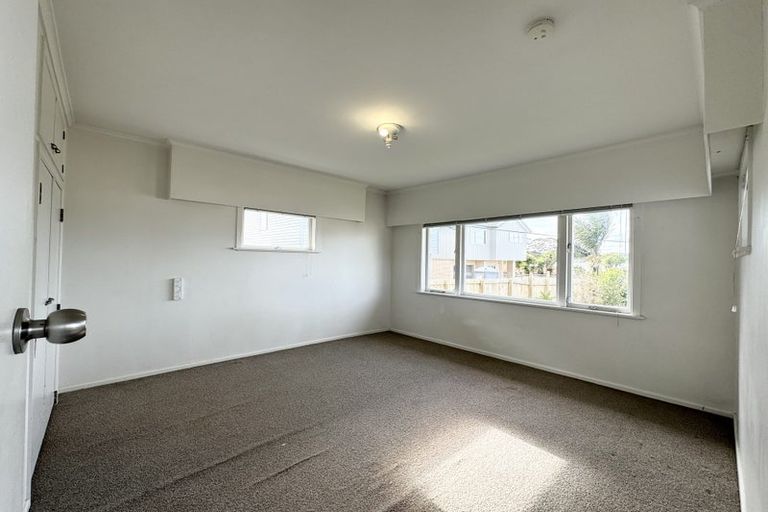 Photo of property in 36 Pooks Road, Ranui, Auckland, 0612