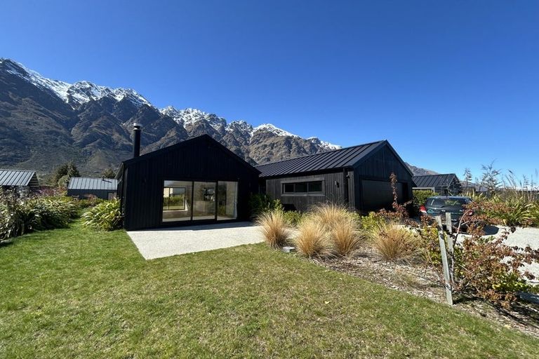Photo of property in 25 Glenfiddich Road, Jacks Point, Queenstown, 9371