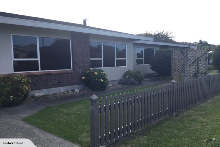 Photo of property in 10 Harpham Street, Taradale, Napier, 4112