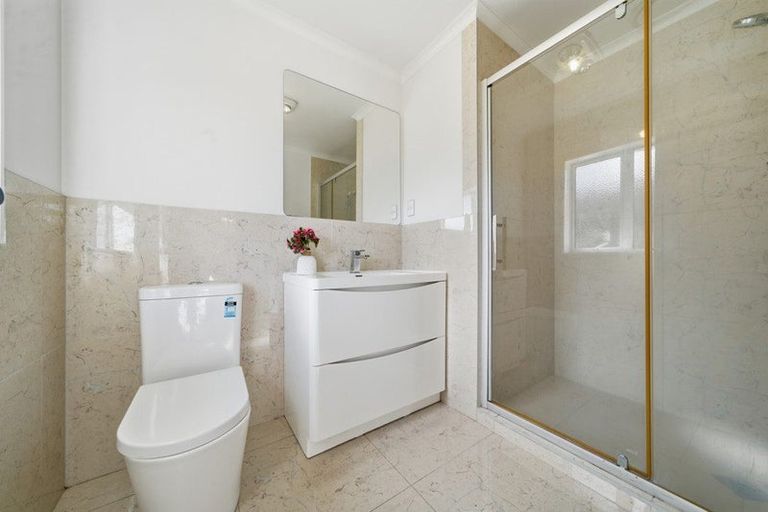 Photo of property in 16 Hihi Avenue, Takanini, 2112