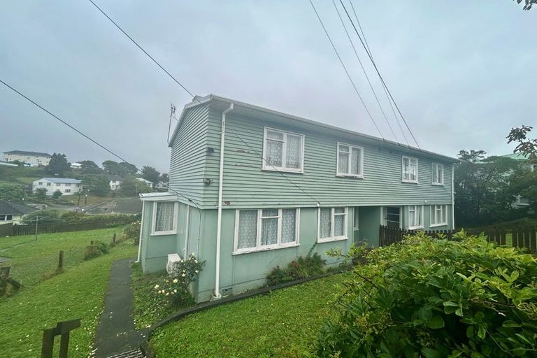 Photo of property in 78-80 Hereford Street, Cannons Creek, Porirua, 5024