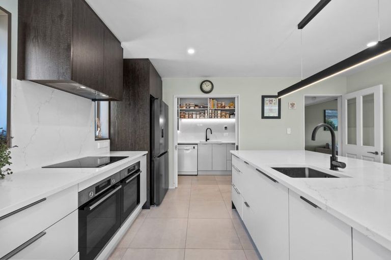 Photo of property in 1 Iti Place, Parklands, Christchurch, 8083