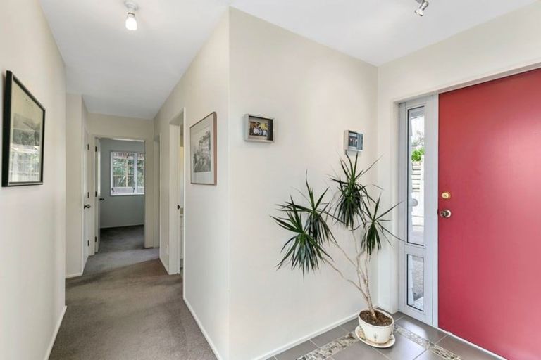 Photo of property in 4 Ronald Woolf Place, Churton Park, Wellington, 6037