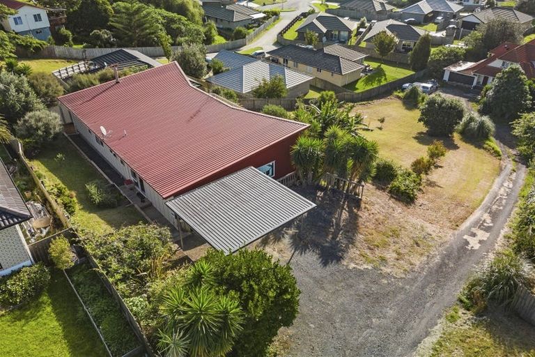Photo of property in 7 Trillick Place, Tuakau, 2121