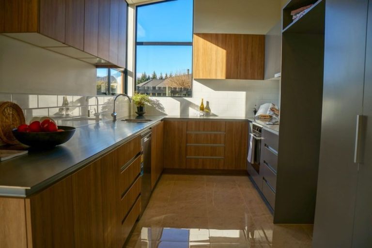 Photo of property in 39 Hyland Street, Wanaka, 9305