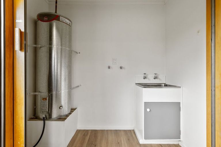 Photo of property in 32c Tawhiti Road, Hawera, 4610