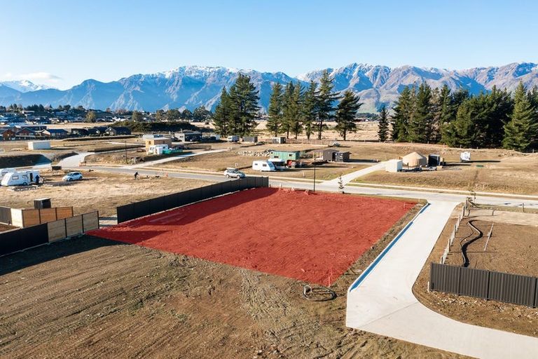 Photo of property in 10 Lost Burn Road, Lake Hawea, 9382