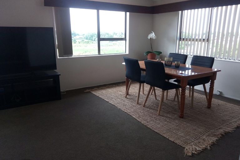 Photo of property in 5 Magellan Place, Papatoetoe, Auckland, 2025