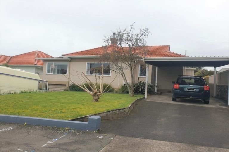 Photo of property in 105 Brooklands Road, Brooklands, New Plymouth, 4310