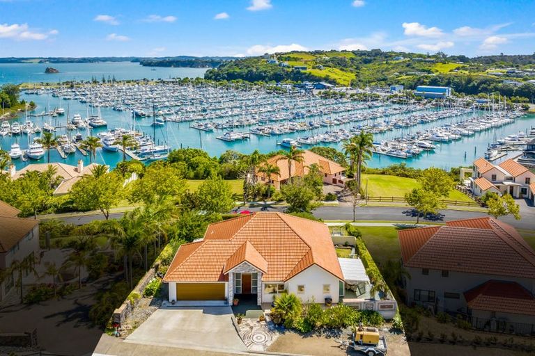 Photo of property in 51 Voyager Drive, Gulf Harbour, Whangaparaoa, 0930