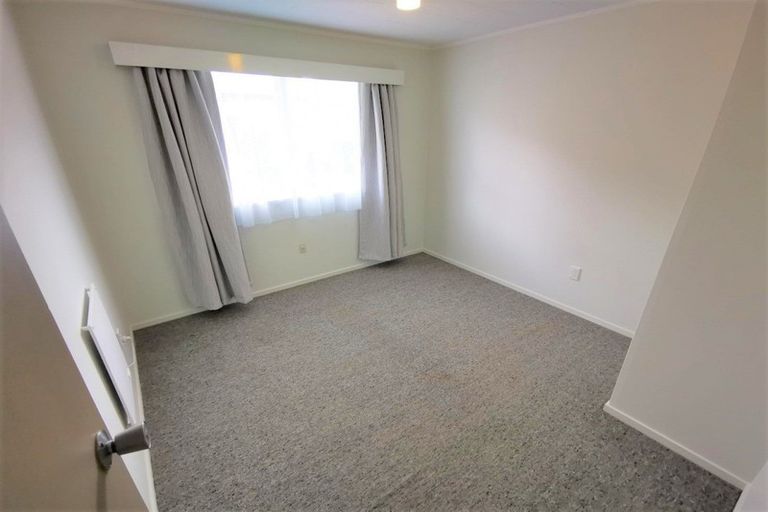 Photo of property in 16 Ries Street, Dannevirke, 4930