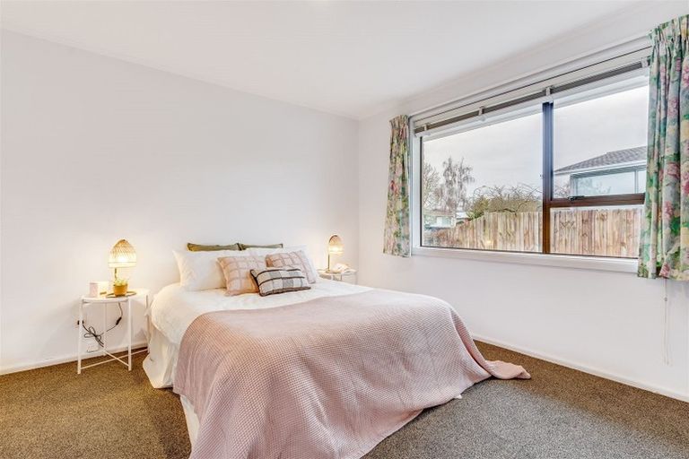 Photo of property in 1/24 Hartford Street, Burnside, Christchurch, 8053