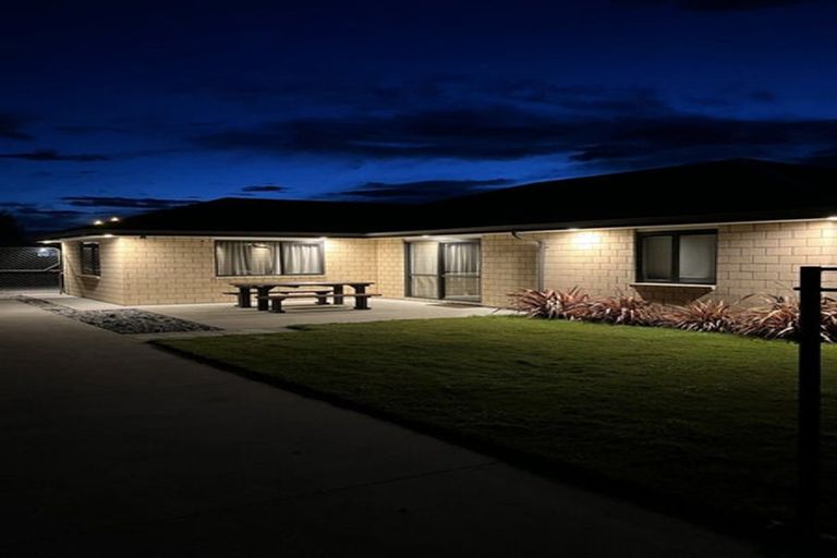 Photo of property in 15 Cam Road, Kaiapoi, 7630